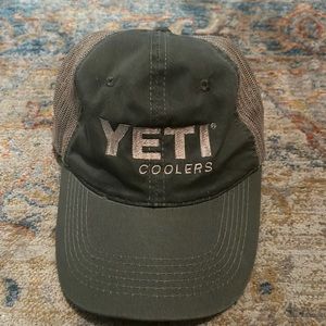 Yeti coolers cap brown and green . One size
